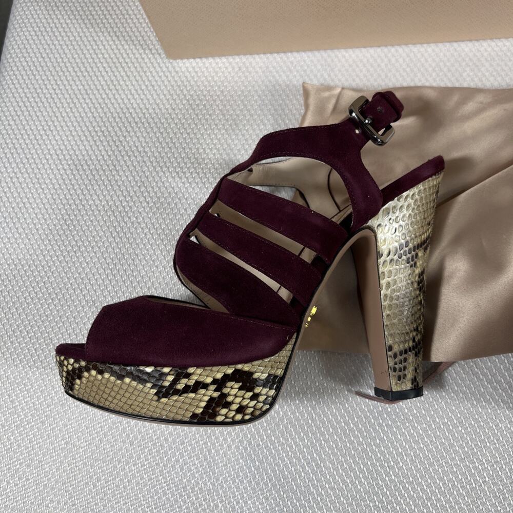 Prada Suede And Snakeskin Heels Sz 36 / US 5.5 w/ Dust‎ Bag & Box - Picture 5 of 16